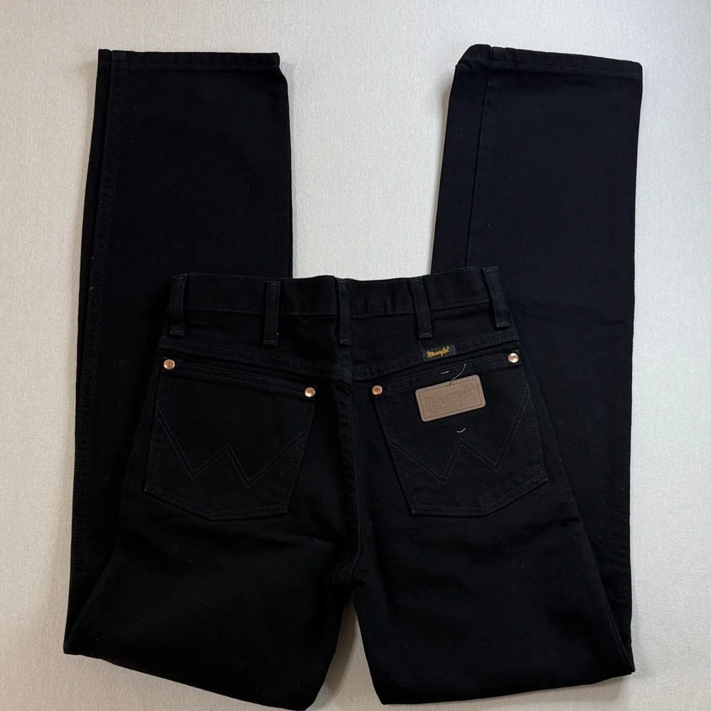 Wrangler Men's Slim Straight Jeans in Black with Tan Patch